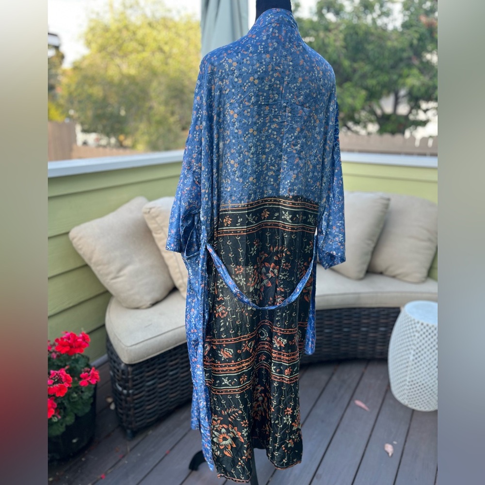 Blue Silk Patchwork Print Kimono - image 6